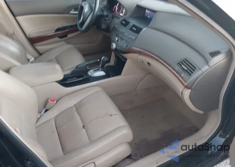 2009 Honda Accord 2.4 Ex-L z USA, uszkodzony, nr VIN 1HGCP26899A134483